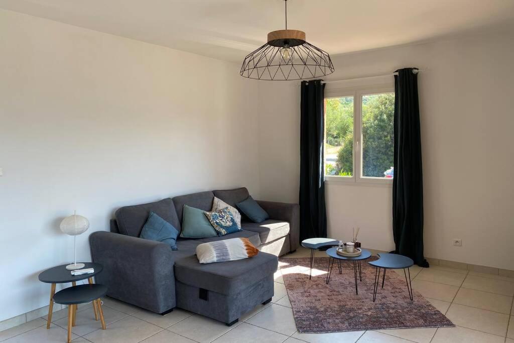 Joli F3 De 60M2 Avec Balcon Διαμέρισμα Bastelicaccia Εξωτερικό φωτογραφία