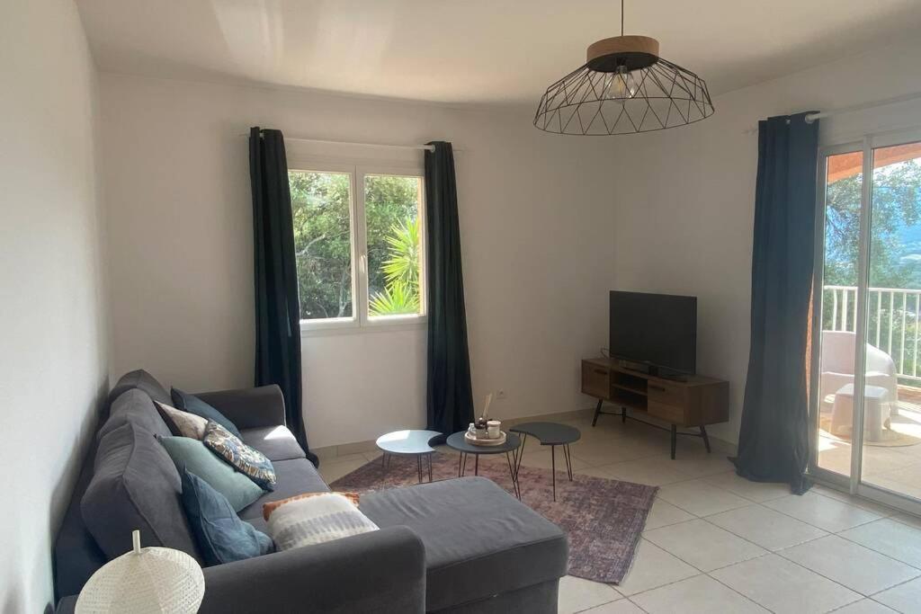 Joli F3 De 60M2 Avec Balcon Διαμέρισμα Bastelicaccia Εξωτερικό φωτογραφία